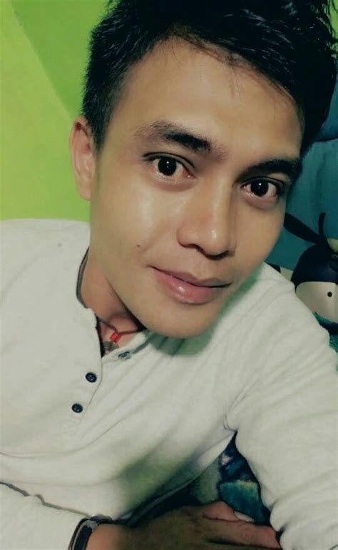 Cowok ganteng .